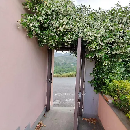 Sestri Vignolo With Pool