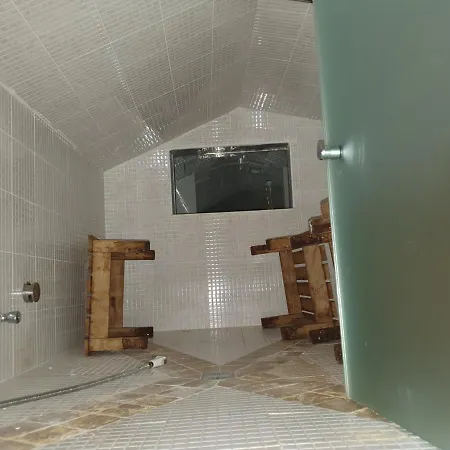 Sestri Vignolo With Pool Apartman *