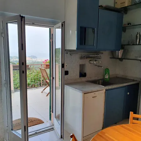 Sestri Vignolo With Pool Apartment *